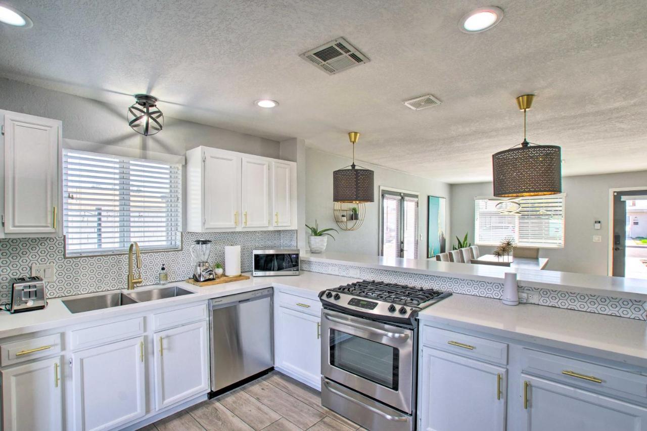 Charming Phoenix Home With Patio About 3 Miles To Dtwn! Экстерьер фото